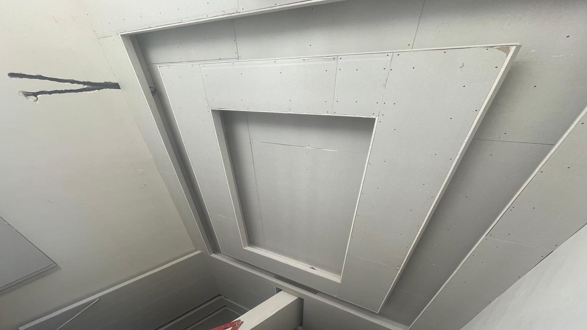 Alçıpan - Mega Panel Asma Tavan Sistemleri galeri
